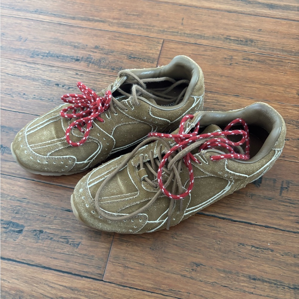 Jeffrey Campbell Kai Low Top Sneakers in Size 8